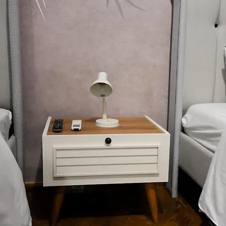 Claire's Cosy Flat Berat