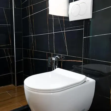 شقة Claire's Cosy Flat *