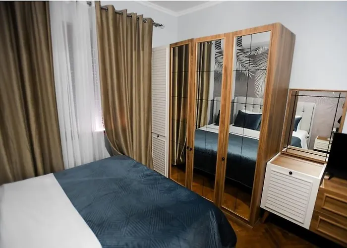 Claire's Cosy Flat Apartment