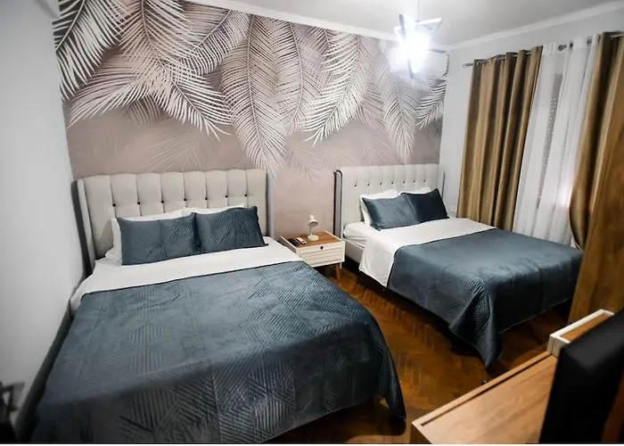 Claire's Cosy Flat Apartment Berat