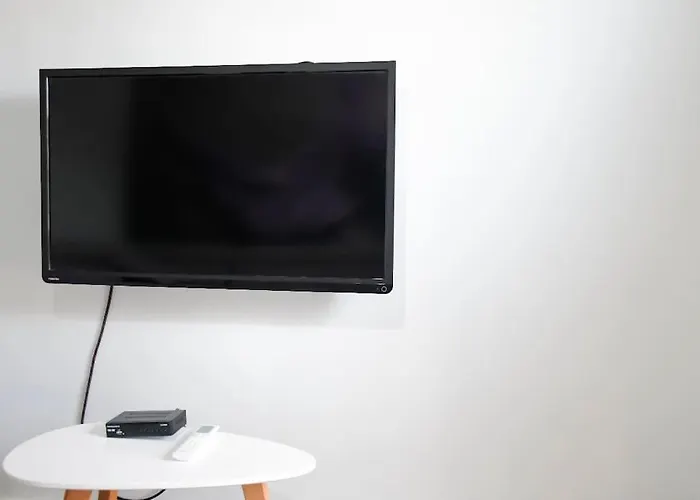 Claire's Cosy Flat Apartment Berat